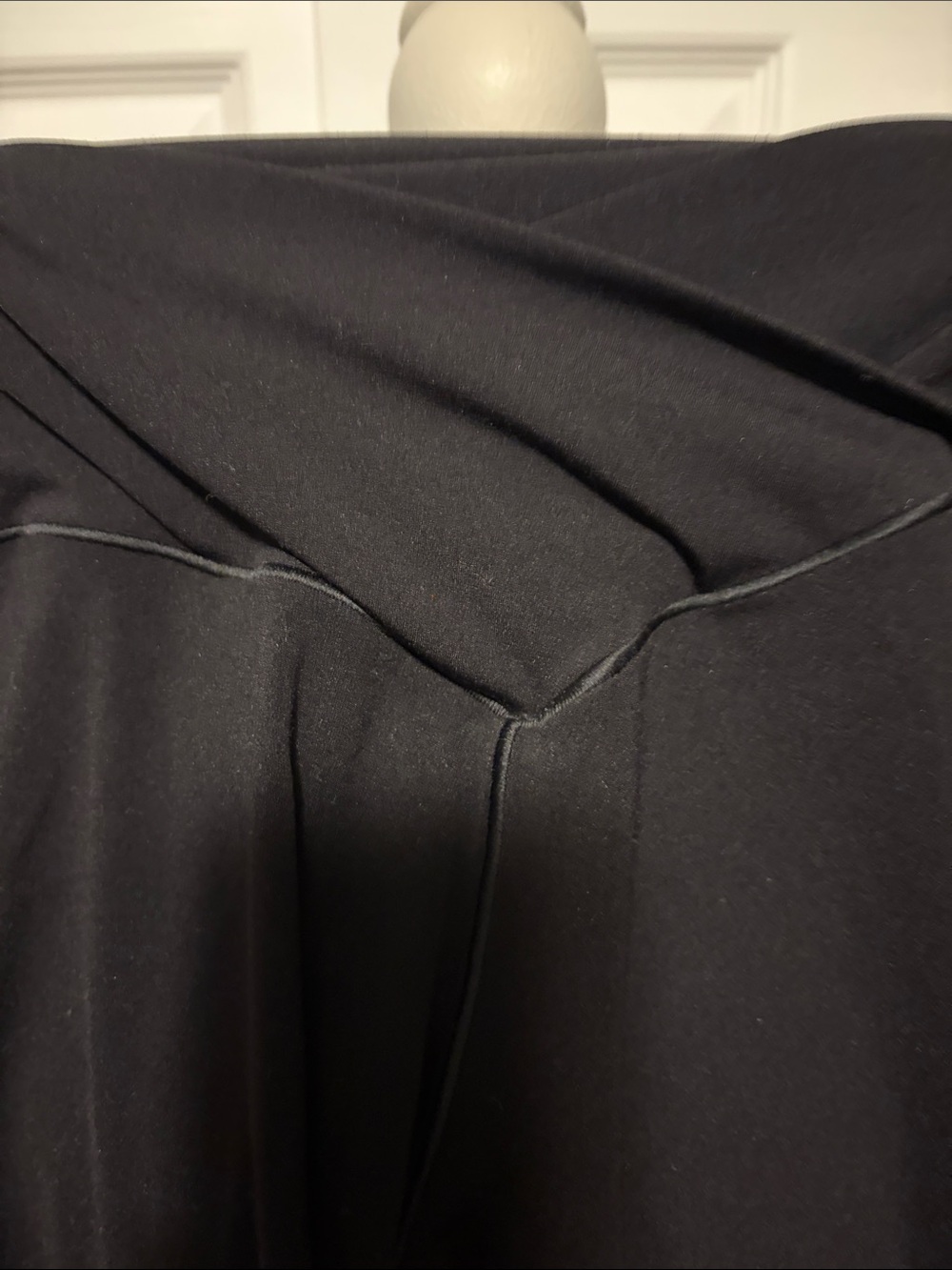 Aerie Black Crossover Waist Style Leggings Size Medium - Picture 5 of 8